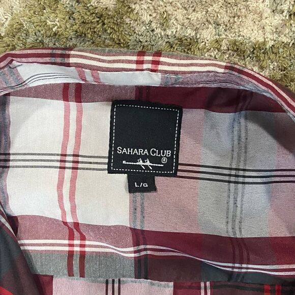 14. Mens size L Sahara Club short sleeve button down - Picture 2 of 11